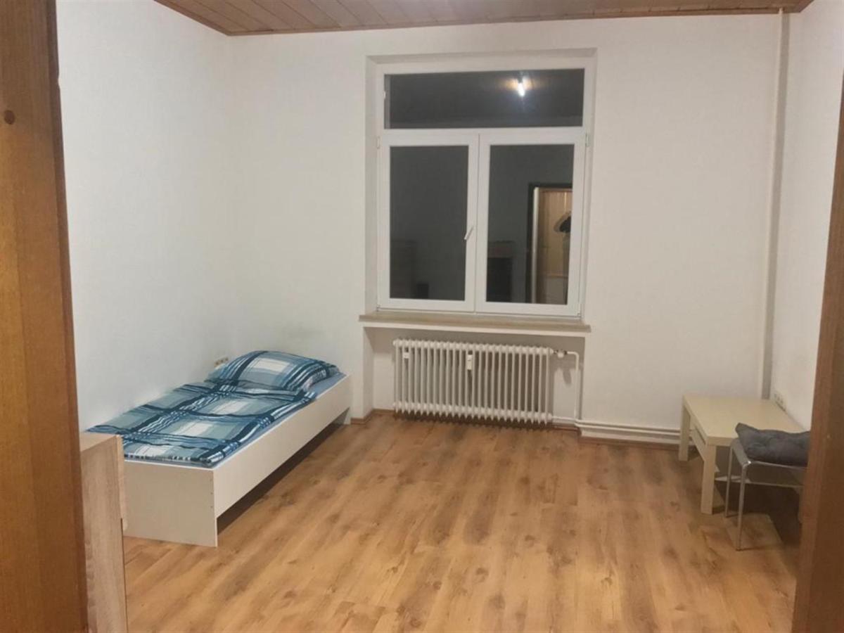2 Zimmer Wohnungen K&K Unterkunft. Gbr Дуйсбург Экстерьер фото