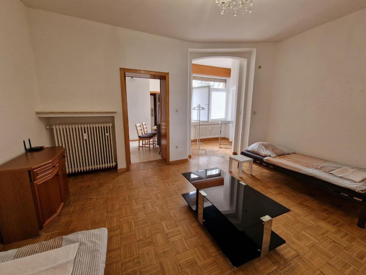 2 Zimmer Wohnungen K&K Unterkunft. Gbr Дуйсбург Экстерьер фото